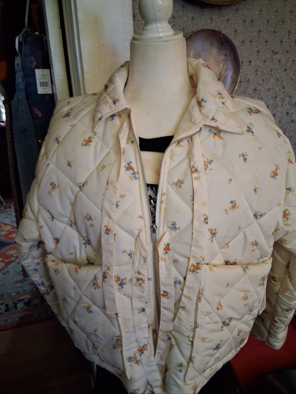 Floral Quilted Cream Puff Jacket